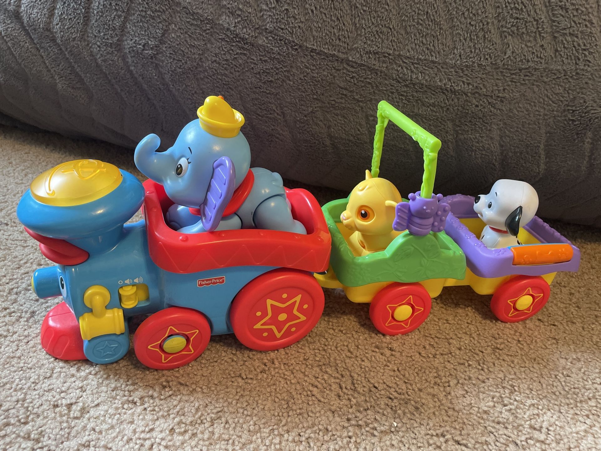 Fisher Price Disney Amazing Animals Choo Train Sing Along