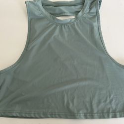 Medium cropped workout top