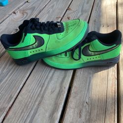 Nike lunar Force 1 Air Force 1 Size 8 Leather Superhuman Poison Green And Black