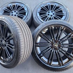 23" Range Rover New 2025 OEM Wheels and Tires 