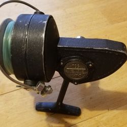 Dam Quick 550 Spinning Reel Made in West Germany


