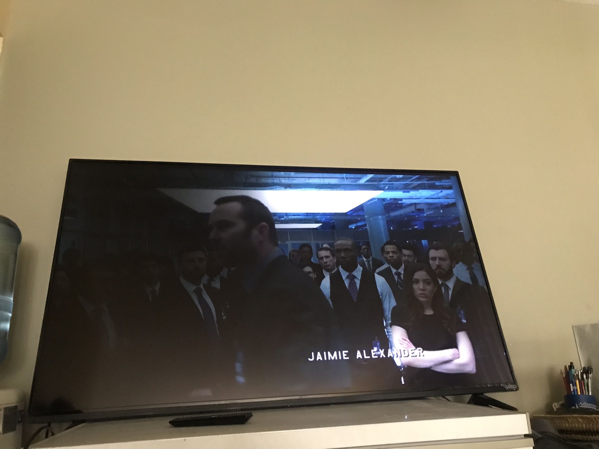 60” Vizio Smart Tv