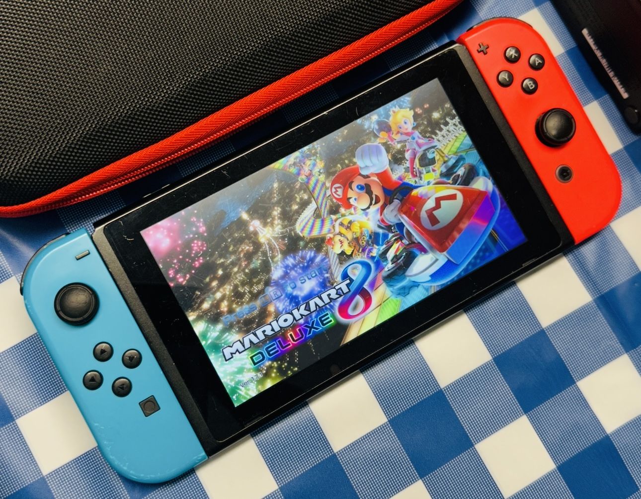 Nintendo Switch 32GB V2 Console System Neon Red Blue JoyCons Tested (READ)