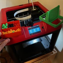 Flash Forge Finder 3D Printer