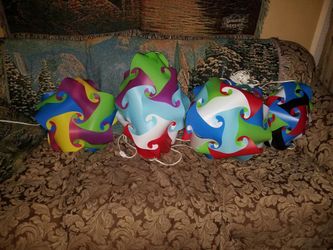 Puzzle lights. Stars, balls, and tear drops.