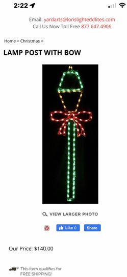 Christmas Lamp Post With Bow