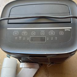 LG Portable Air Conditioner – Works Great! (w/ Hose)