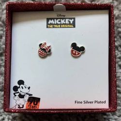NEW In Box Collectible 90 Years Mickey Mouse The True Original With Minnie Mouse Fine Silver Plated Earrings Gift Present