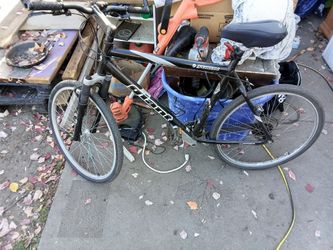 Giant Yukon bike.