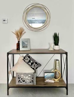 Entryway Console