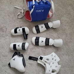Taekwondo Gear for 4 - 6 Year Old