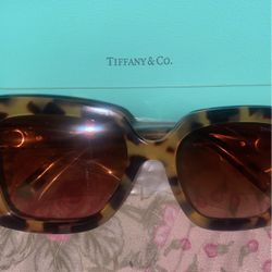Tiffany 