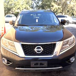 2015 Nissan Pathfinder SV – Black Edition – ¡Servicio de Transmisión al Día! – Título Limpio