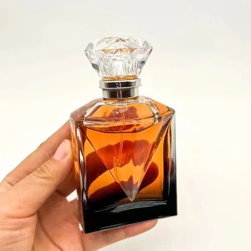 LA NUDE classie Perfume