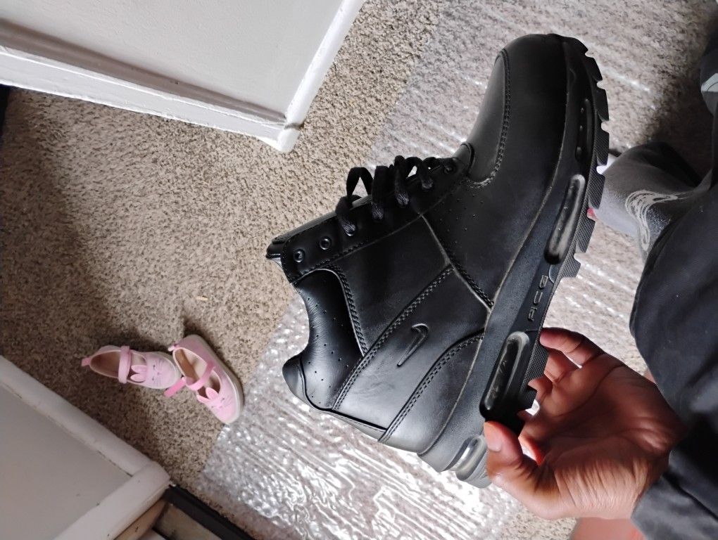 Nike Acg Boots