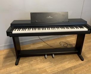 Yamaha Clavinova CLP 350 W/Bench