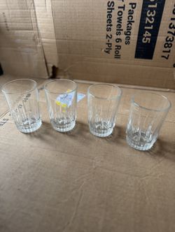 Clear Glass Shot Glasses – Set of 4