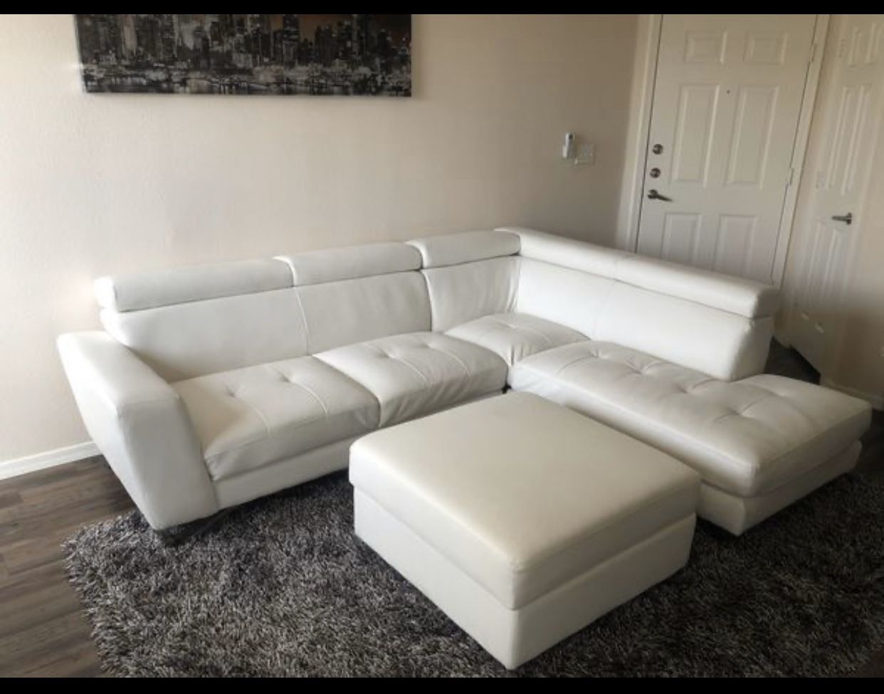Beautiful white couch with ottoman