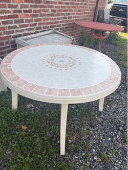 Plastic patio table