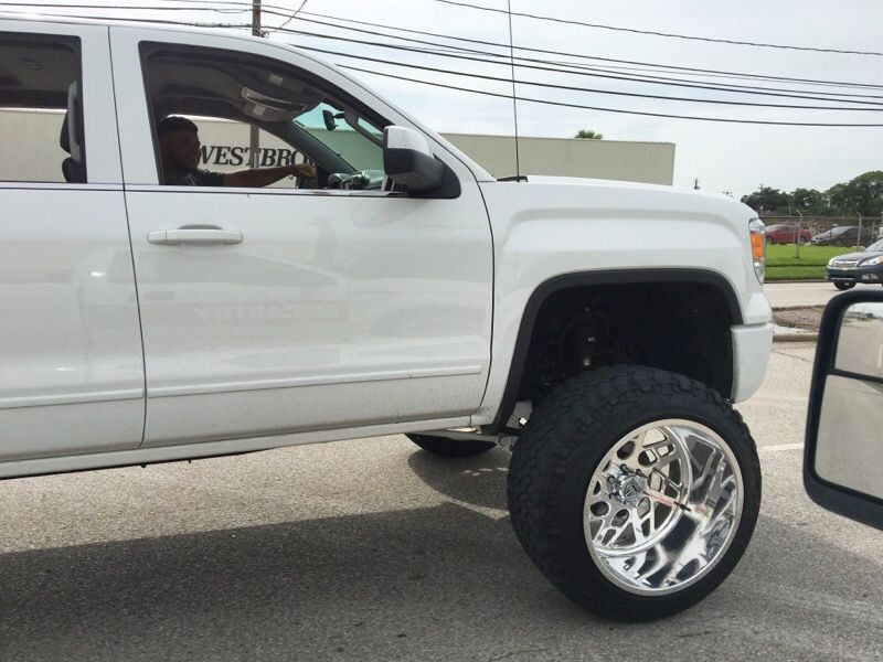 Specialty forged wheels 24x16