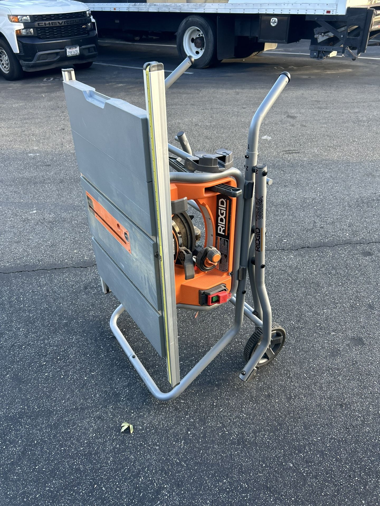 Folding Table Saw (brand New)