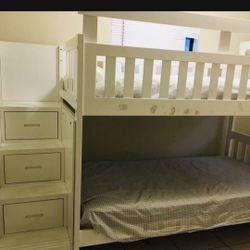 Bunk Bed/ Litera