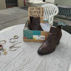 Women's Leather Boots