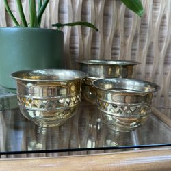 Vintage Brass Nesting Bowls Decorative MCM Boho Plant Pots Trinket Bowls Traditional Eclectic Farm
