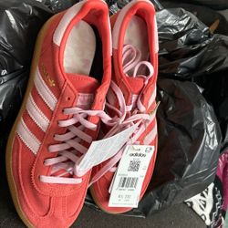 Adidas Shoes Women 6.5 New.  No Box