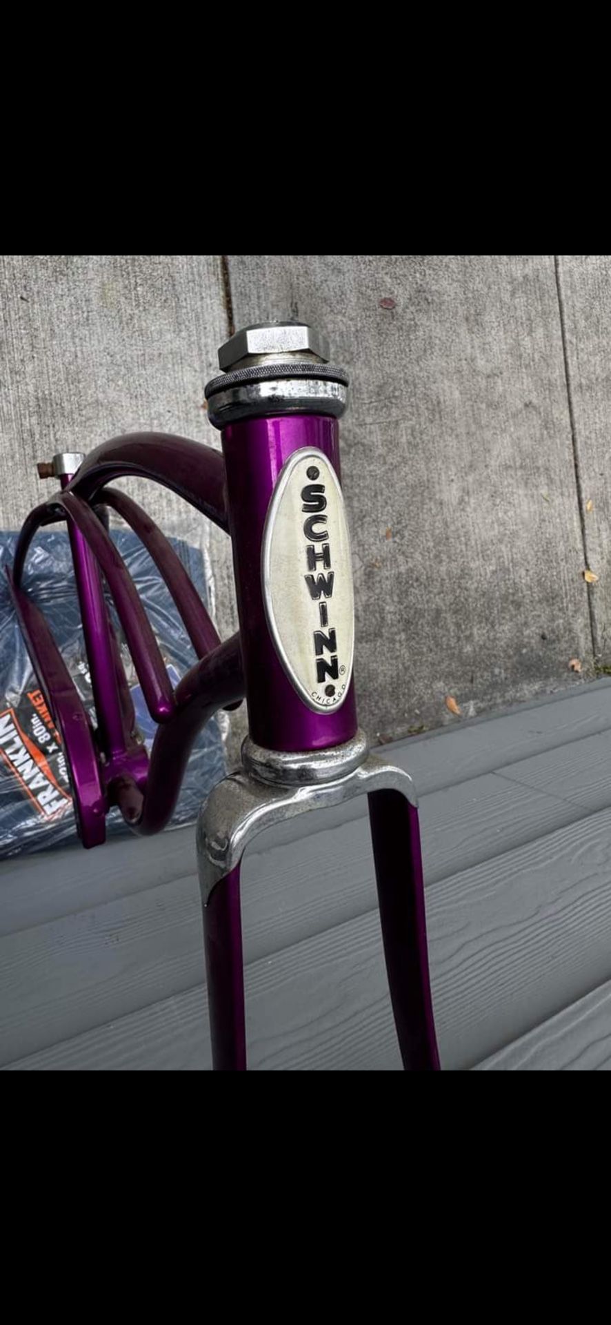 Schwinn Stingray 1965 Really nice violet powder coat.