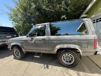 1990 Ford Bronco