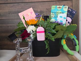 Flower gift bouquet