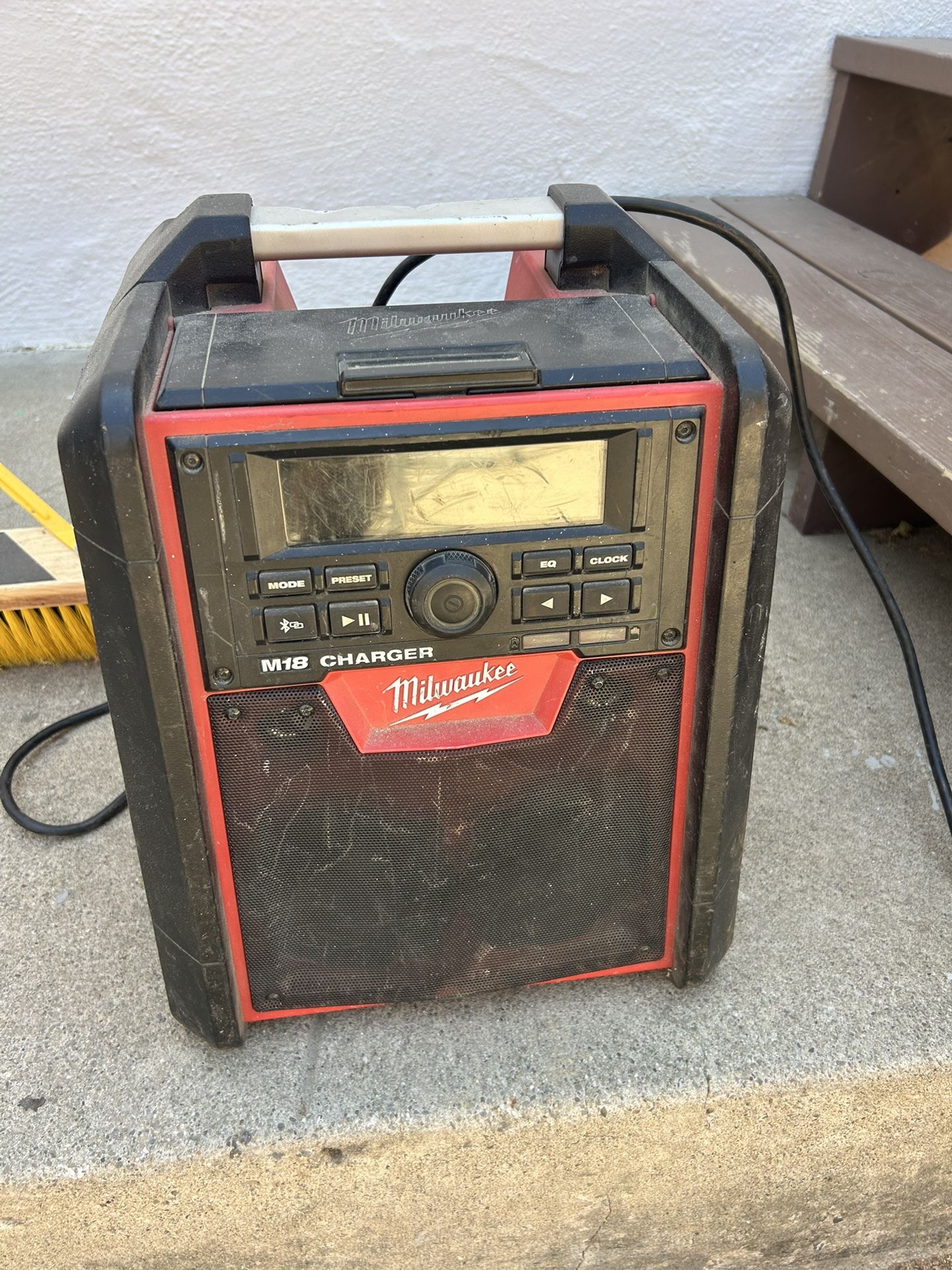 Milwaukee M18 Radio And Charger