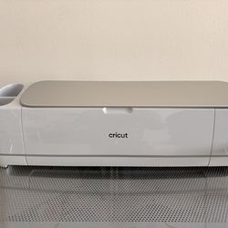 Cricut Maker 3 with Acessories