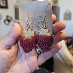 🔥HUGE jewelry SALE Handmade Strawberry Dangle Resin Earrings
