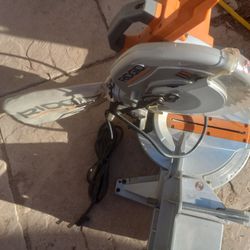 Ridged 10 inch compound miter saw