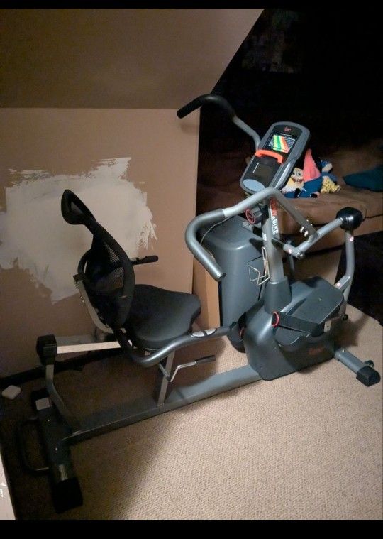 Cross Trainer