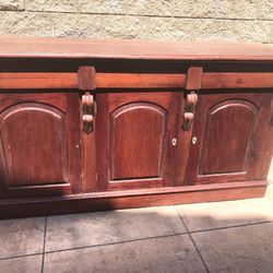 antique mahogany buffet table 