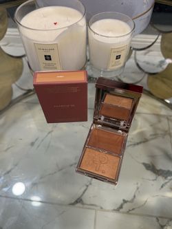 PATRICK TA  Major Glow Creme & Powder Light Reflecting Translucent Highlighter Duo