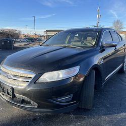 2011 Ford Taurus
