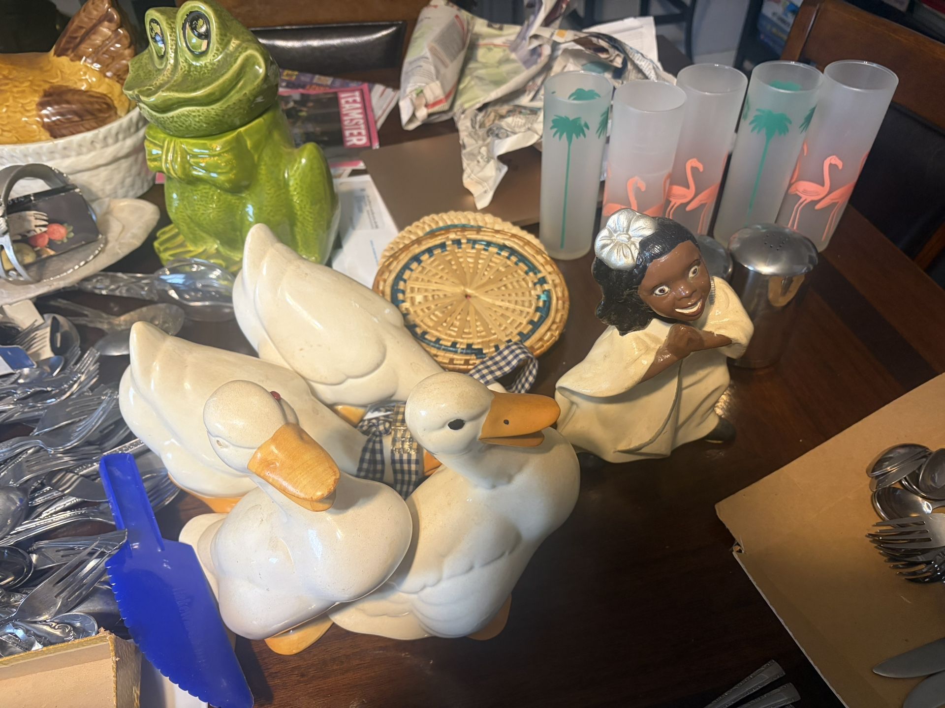 Vintage Cookie jar , Frog Chicken , Ceramic Ducks