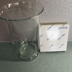 Princess House Heritage Pattern. 10” Hurricane Vase
