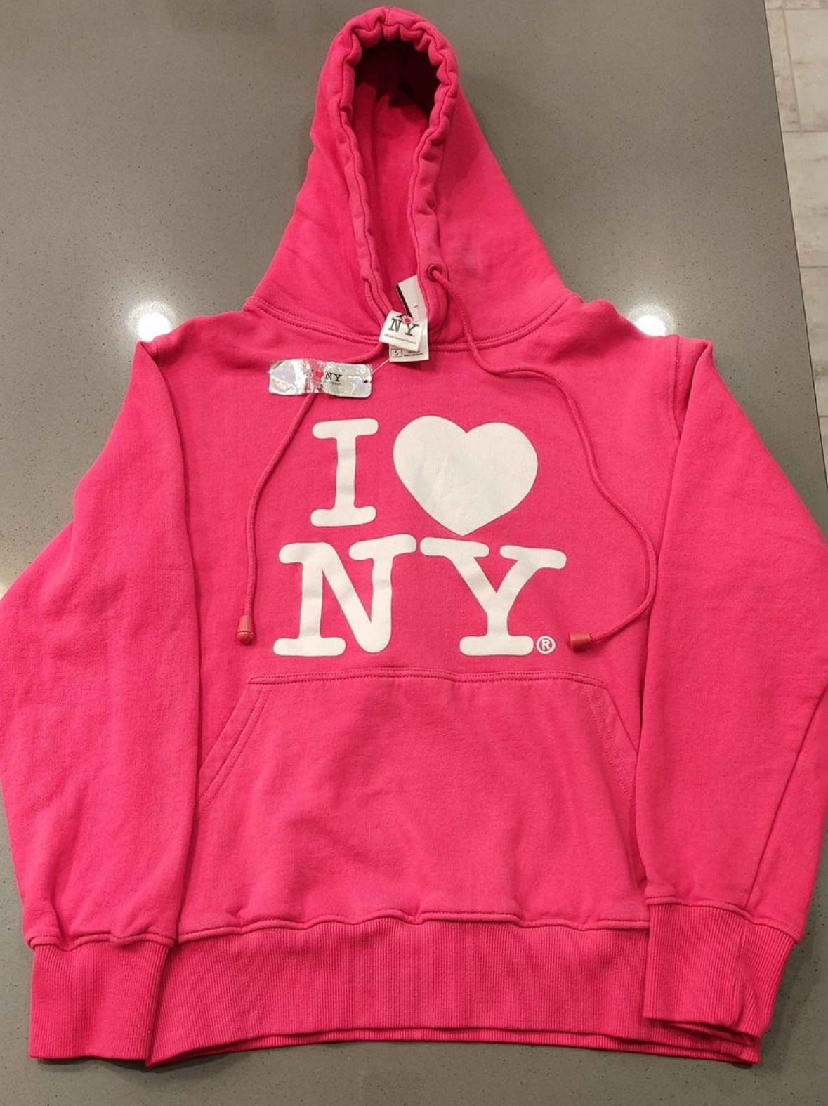 NEW with tags!! Sz small I ๐ love NY hooded sweatshirt