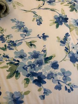 Blue Floral Bedding Set