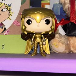 Funko Pop Heroes Wonder Woman Golden Armor, POP! Special Edition, Golden, 4-5 inches
