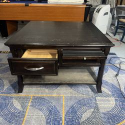 Coffee table with storage drawers and pull-out tray