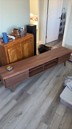 MCM - Tv console