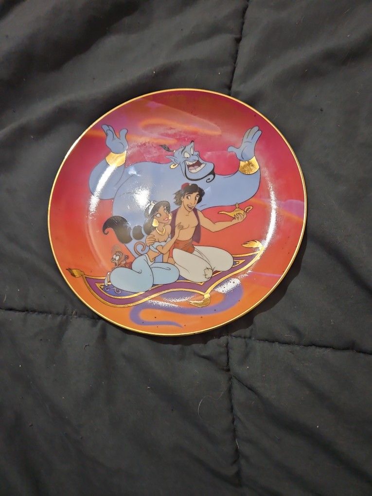 Walt Disney Collectors Plate