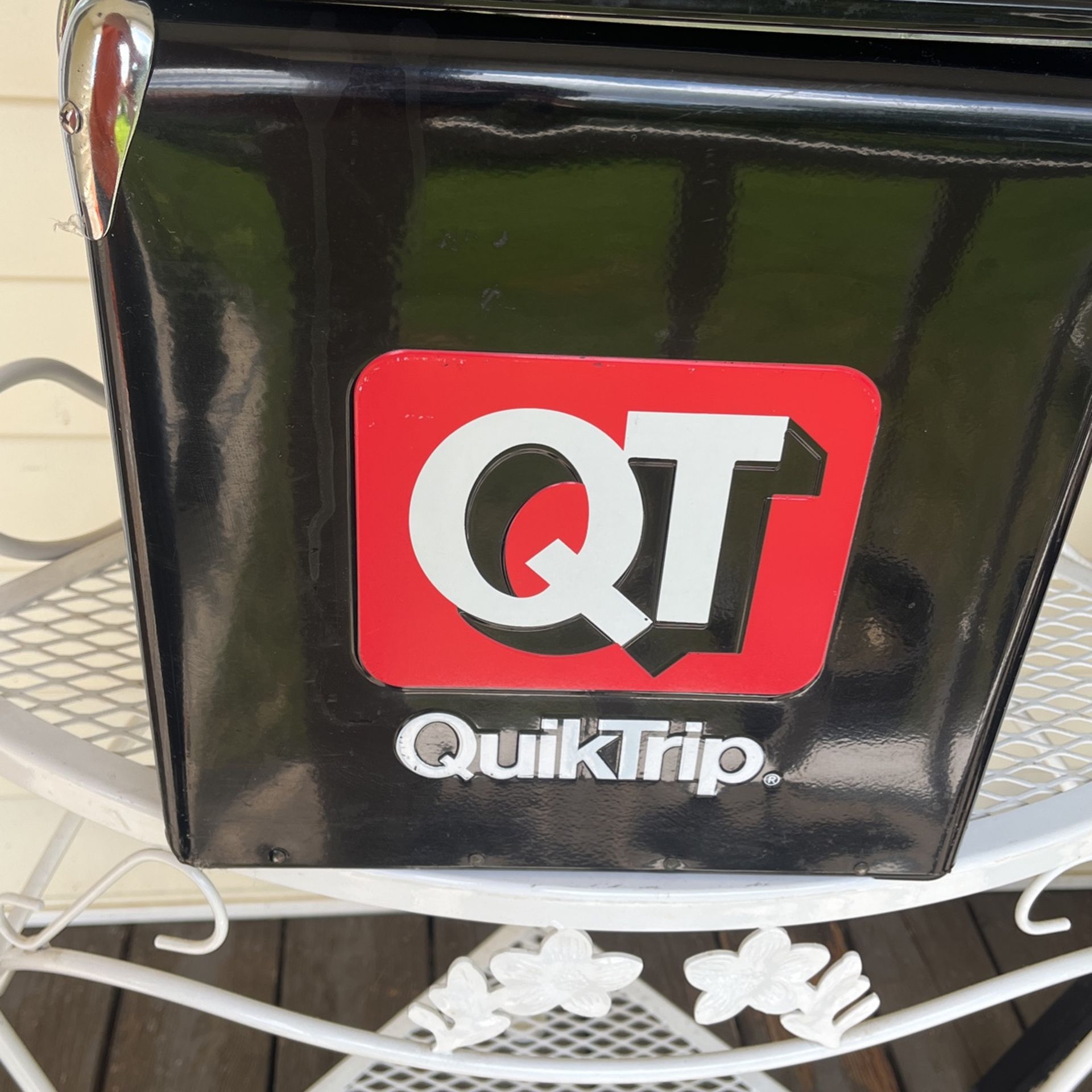 Quik. trip Black Metal Cooler 