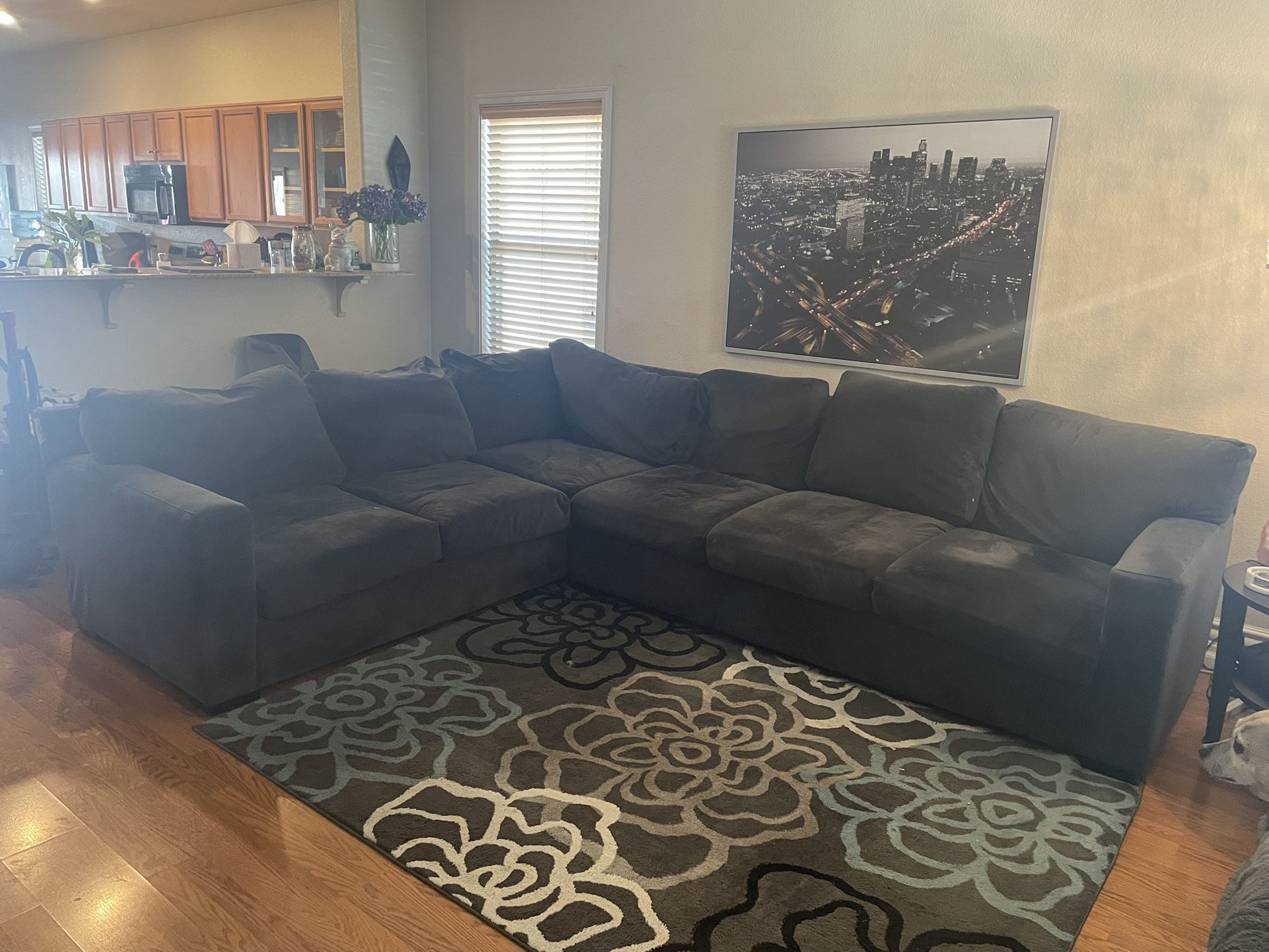 Sectional Micro Fiber Couch.  Gray